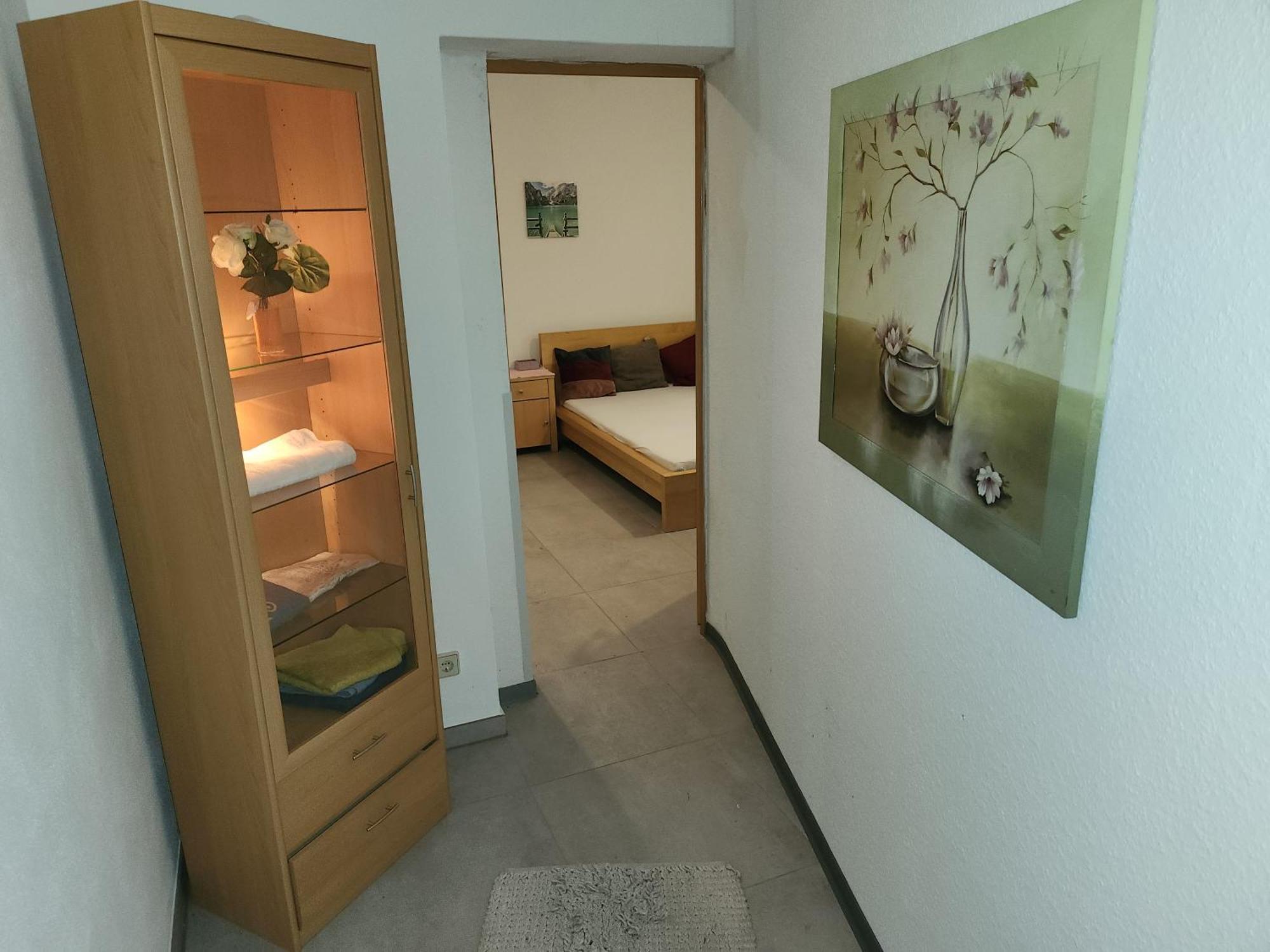 Ferienwhg Halle Relax-Oase: Spacious Apartment with Flexible Sleeping Arrangements Exterior photo